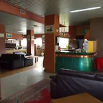 Holidays ホテル ロッカラーゾ