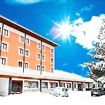 Holidays ホテル 3*