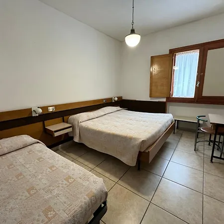Holidays Hotel