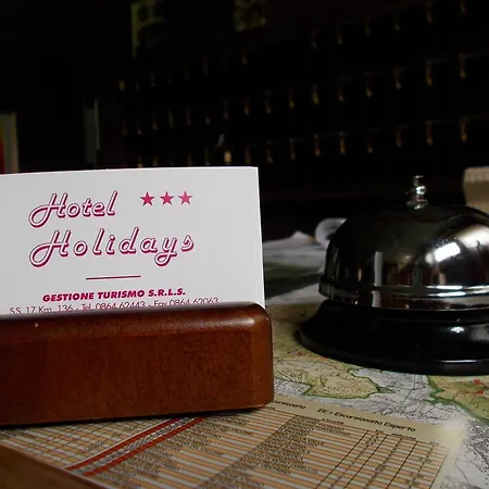 Hotel Holidays 3*
