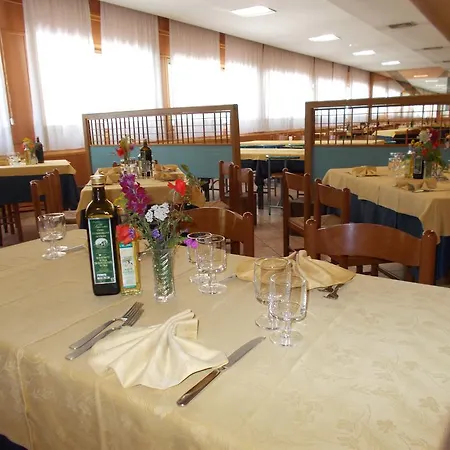 Hotel Holidays Roccaraso