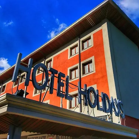 Holidays Hotel 3*